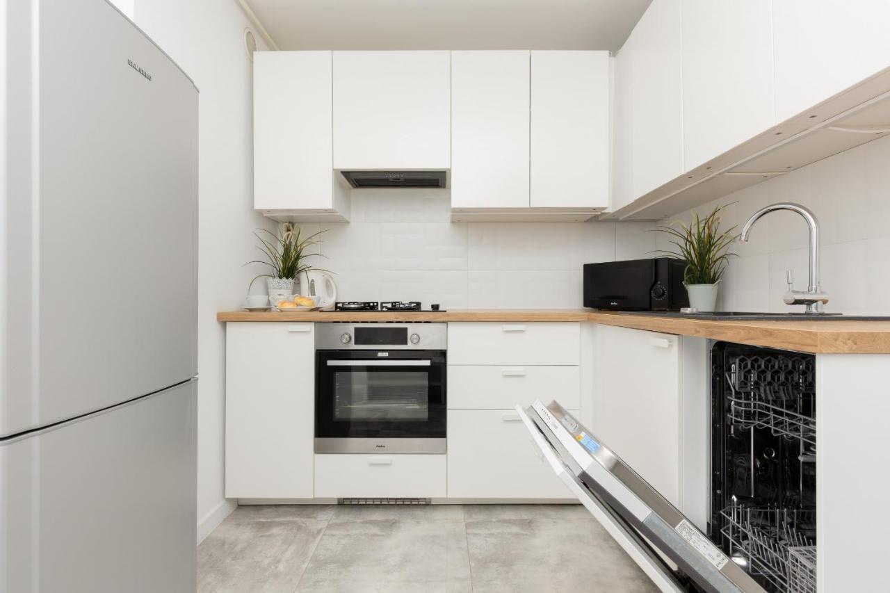Centre Saski Garden By Renters Butas *